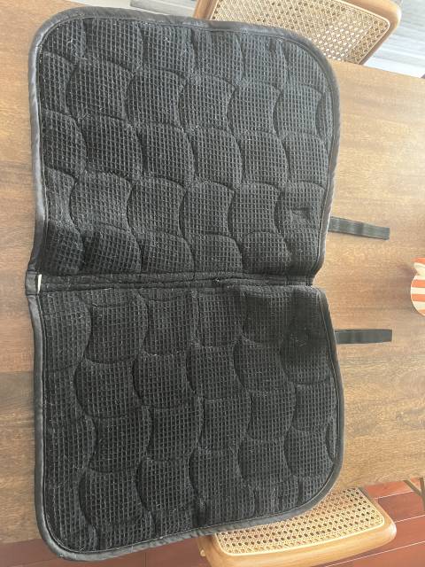 Tapis de selle Equitheme Satin CSO
