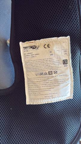 Vends gilet airbag taille S avec 2 cartouches neuves