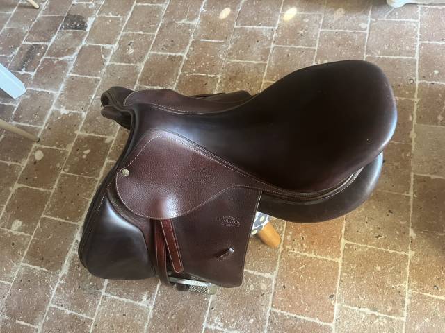 Selle devoucoux 17,5