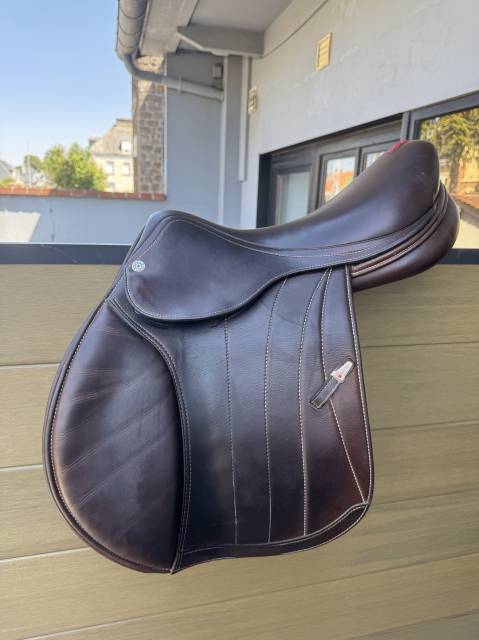 Selle &eacute;quipe 2025 