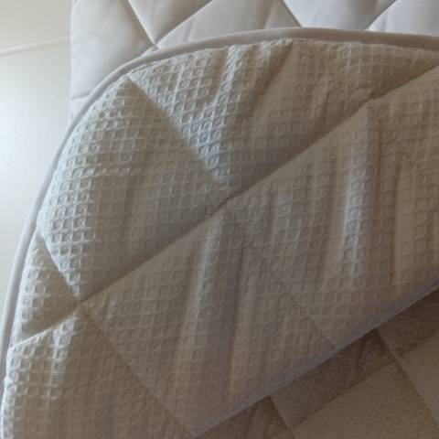 Tapis de selle blanc cheval