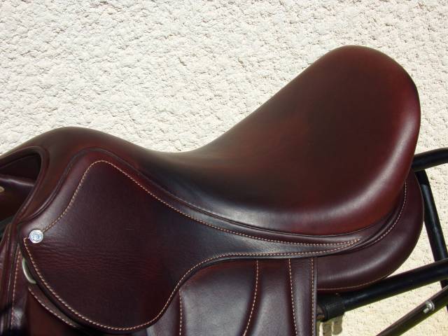 Selle Dressage Antares alliance 17'5 Splendide