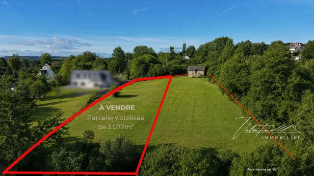 TERRAIN CONSTRUCTIBLE DE 3.077M2 LIBRE DE CONSTRUCTEUR