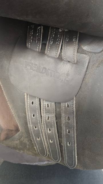 Selle CSO Treadstone 17,5 pouces en cuir