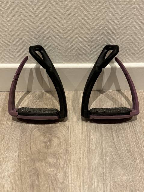 &Eacute;trier Free jump soft up pro violet 