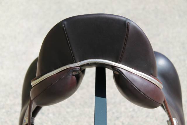 Selle de dressage Antares Cadence &ndash; 16,5