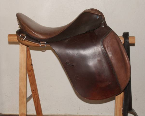Superbe selle Sommer Somero VS &ndash; 17,5&rdquo;