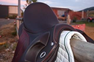 Selle devoucoux dressage 17,5