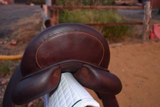 Selle devoucoux dressage 17,5