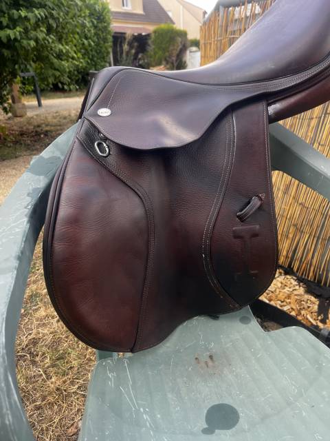 Selle obstacle Ikonic Elite 2017