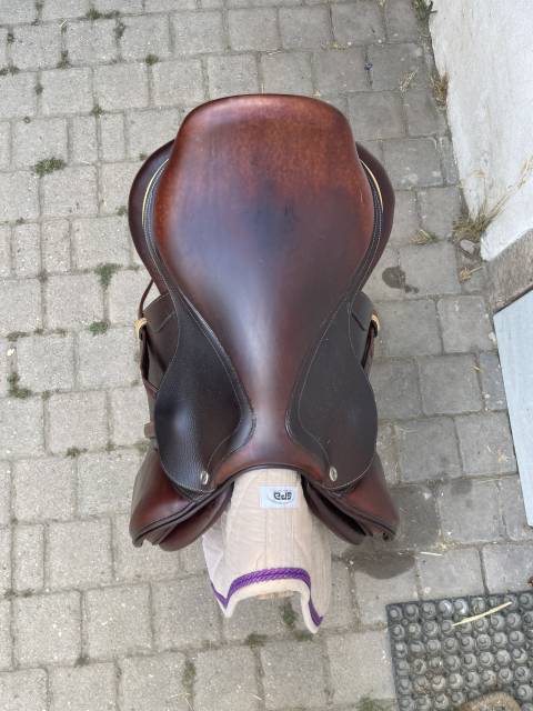 Selle CWD SE02 17 pouces 