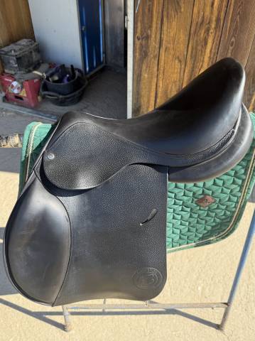 Selle Forestier Prem&rsquo;s 18" mixte