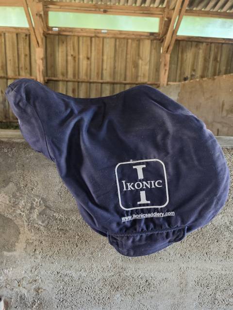 Selle Ikonic 