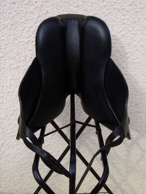 Selle Dressage Devoucoux Makila Lab 18'