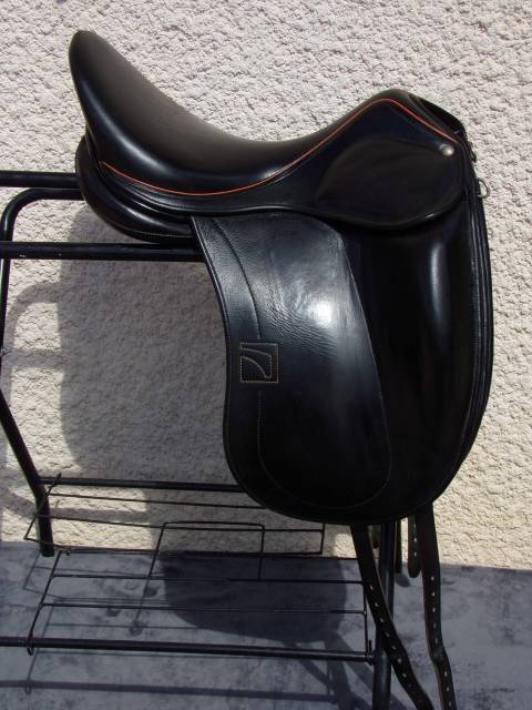 Selle Dressage Childeric DSG 17'5