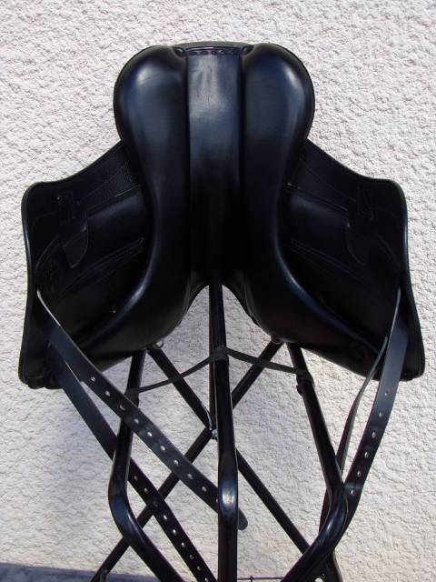 Selle Dressage Childeric DSG 17'5