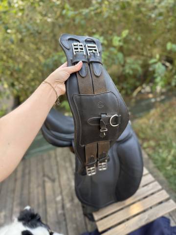 Selle de dressage