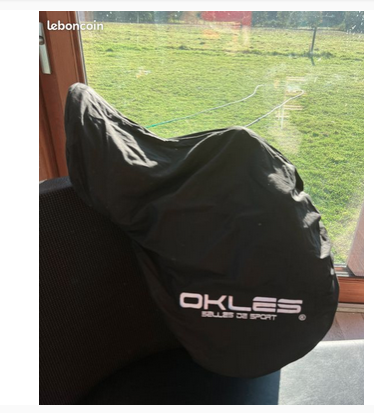   Selle de dressage double quartier , taille 16, neuve,