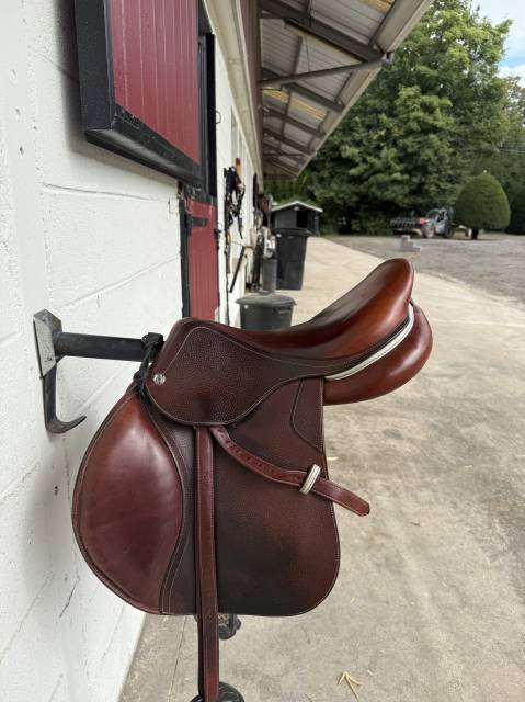 Selle cwd + &eacute;quipement 