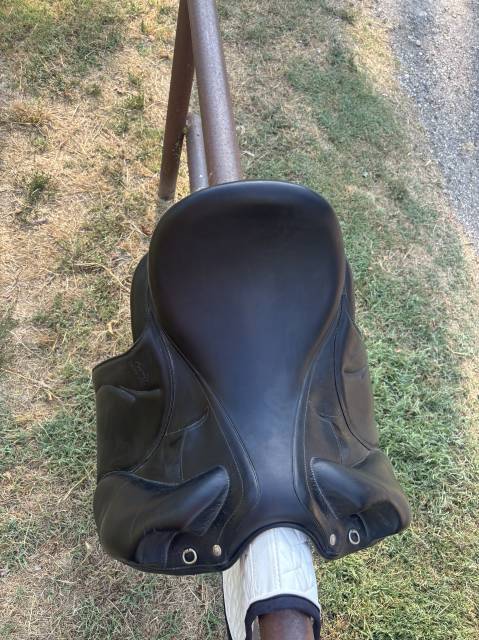 Selle dressage makila Lab