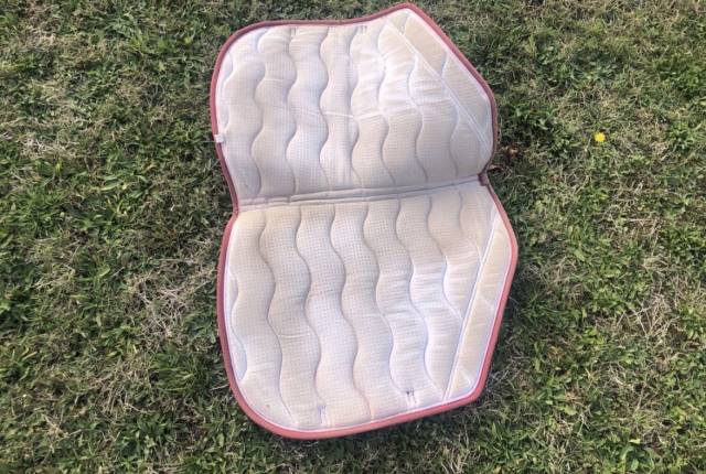 Tapis de selle Equith&egrave;me 