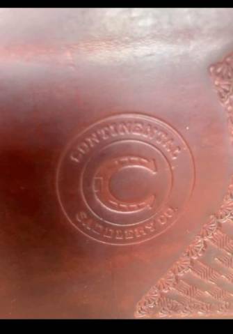 Selle am&eacute;ricaine Continental 16"