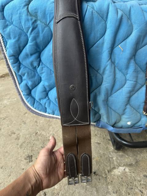 Selle Butet + &eacute;quipement 