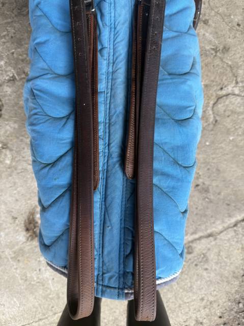 Selle Butet + &eacute;quipement 