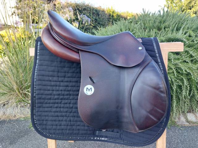 Selle Meyer 17 pouces de 2019