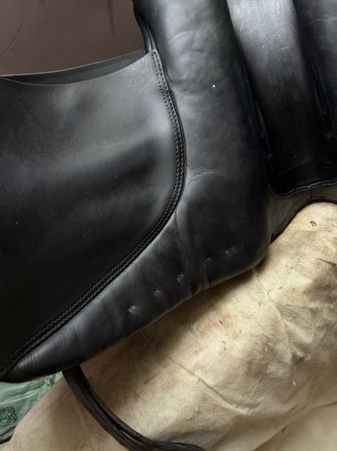 Selle dressage St&uuml;bben Maestoso Havane Arcade 31 Т.17,5