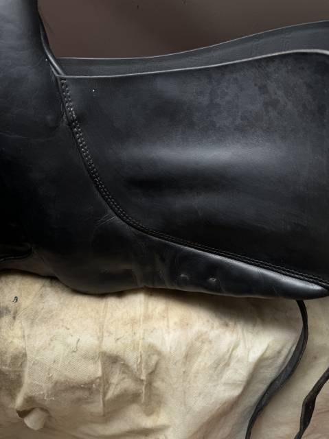 Selle dressage St&uuml;bben Maestoso Havane Arcade 31 Т.17,5