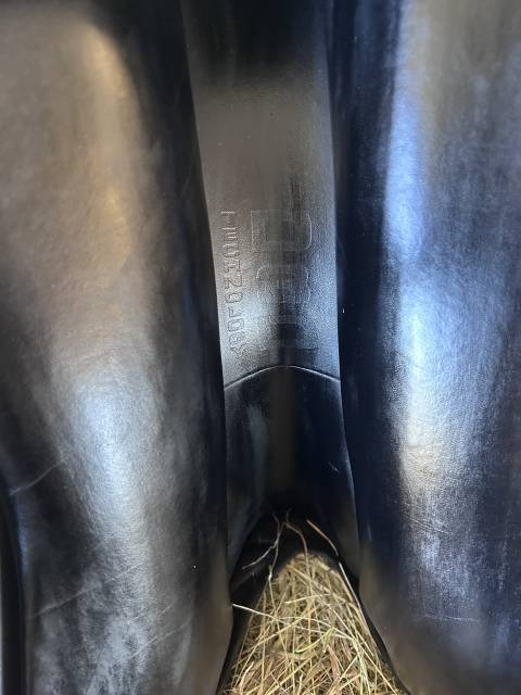 Selle Devoucoux Biarritz O noire 17,5&rsquo; 2021