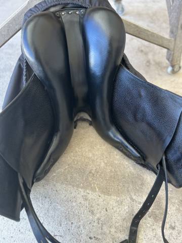 Selle Platinium Dressage 17&rsquo;