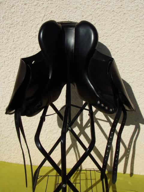 Selle Dressage Delgrange 17'5