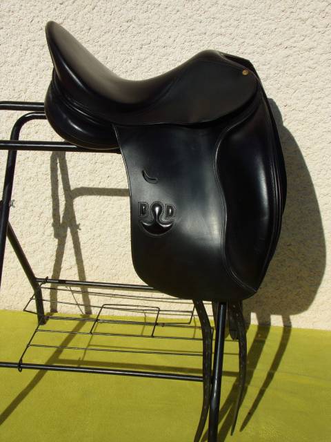 Selle Dressage Delgrange 17'5