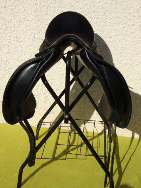Selle Dressage Delgrange 17'5