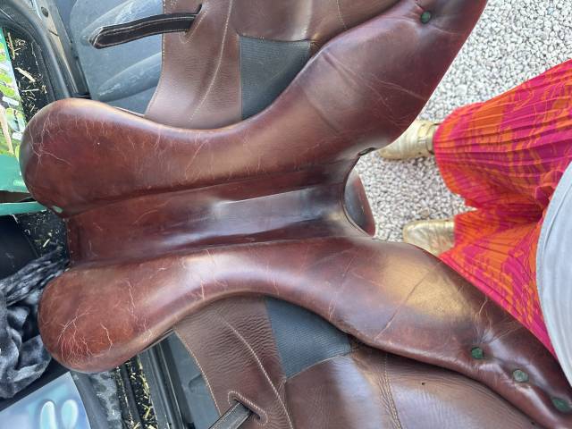 Selle mixte monoquartier 