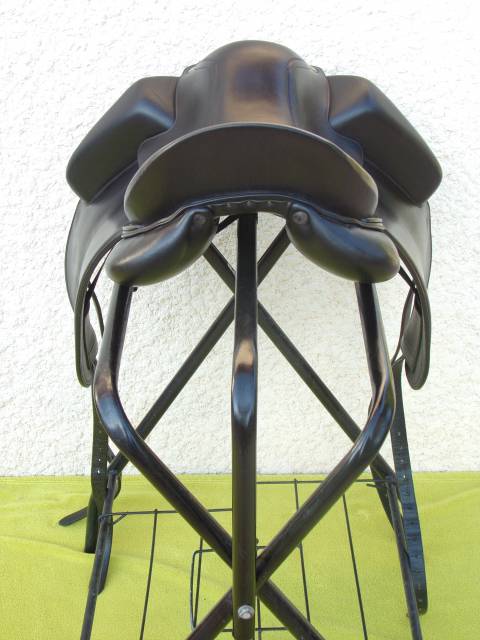 Selle Dressage Aulion 17'