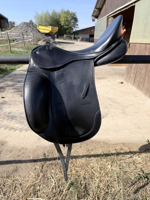 Selle dressage Passier modele corona 2 17,5 p
