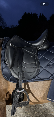 Selle dressage &Eacute;ric Thomas