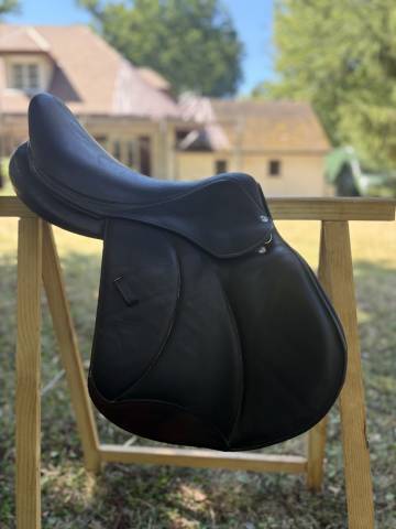 Selle Voltaire Design - Mod&egrave;le Stuttgart - En buffle