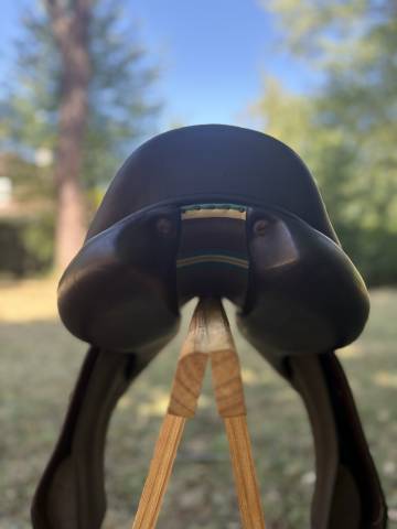 Selle Voltaire Design - Mod&egrave;le Stuttgart - En buffle