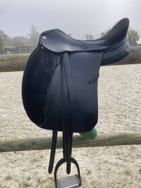 Selle sommer dressage 17&acute;5
