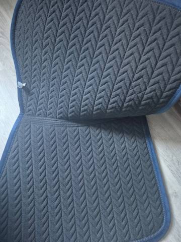 Tapis et Bonnet Kentucky Velvet Pearls