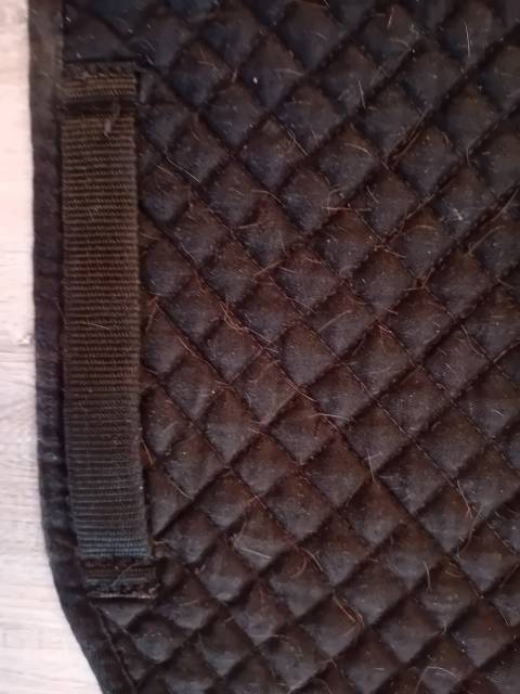 Tapis de selle chabraque noir