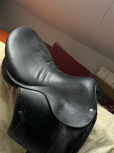 Selle monoquartier dressage plat endurance Devoucoux Mi