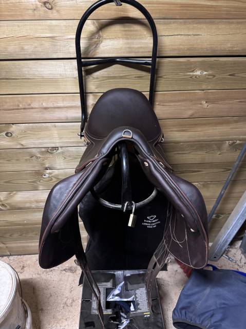 Selle Antar&egrave;s monoquartier 17,5