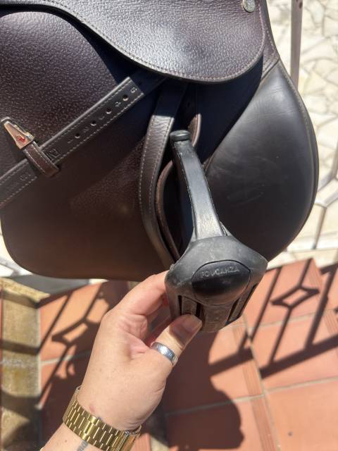 Selle &Eacute;quipe  mixte avec sangle et &eacute;trivi&egrave;res