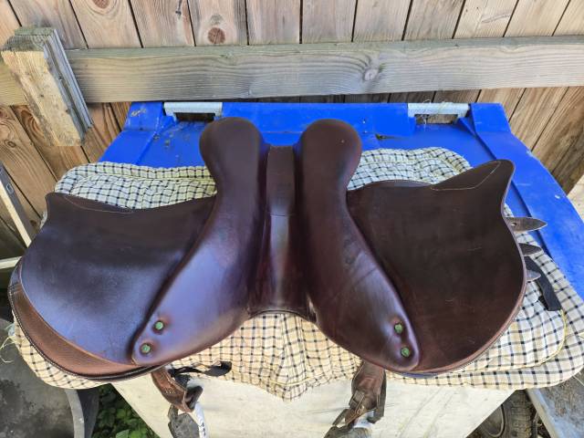 Selle devoucoux