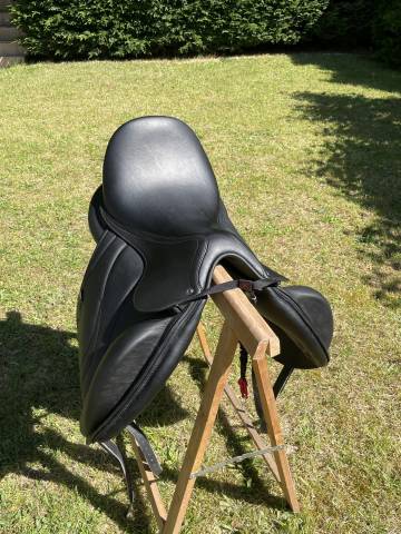Selle de dressage Antares Cadence NEUVE